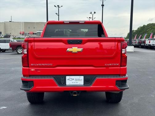 2022 Chevrolet Silverado 1500 Custom