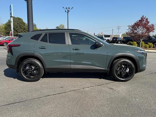 Cypress Gray 2026 Chevrolet Trax LT
