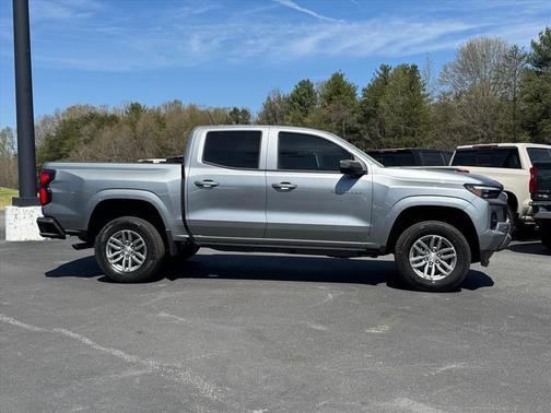Sterling Gray Metallic 2026 Chevrolet Colorado LT