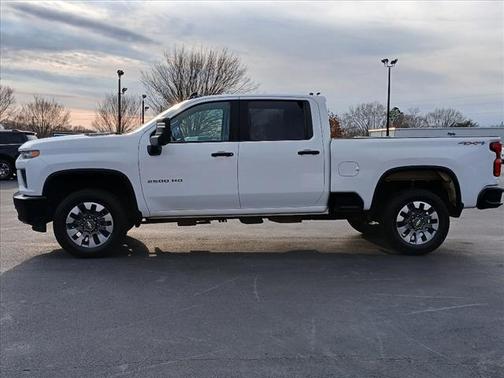 2021 Chevrolet Silverado 2500 Custom