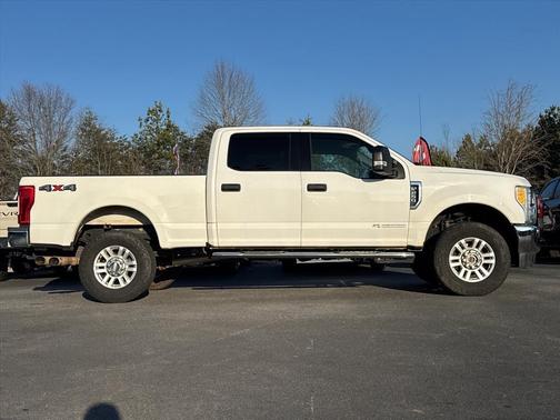 2017 Ford F-250 XLT
