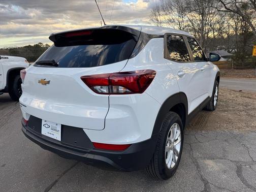 2024 Chevrolet Trailblazer LS