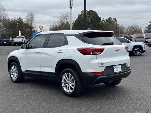 2024 Chevrolet Trailblazer LS