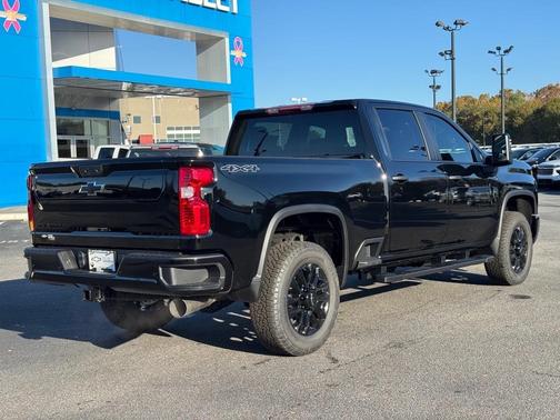 2026 Chevrolet Silverado 2500 Custom