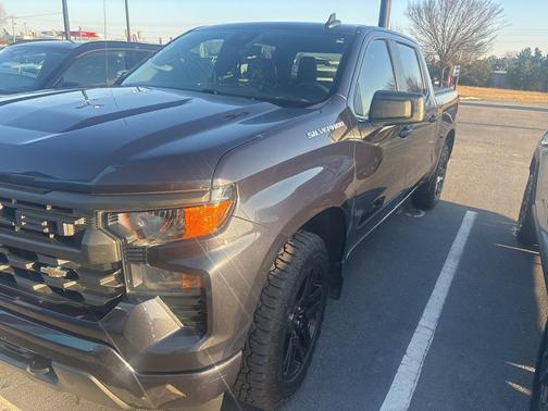 2023 Chevrolet Silverado 1500 Custom