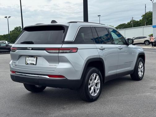 Silver Zynith 2022 Jeep Grand Cherokee Limited