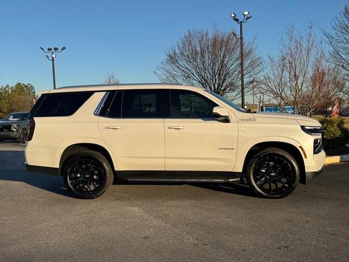 2025 Chevrolet Tahoe 4WD High Country