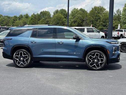 2025 Chevrolet Traverse High Country