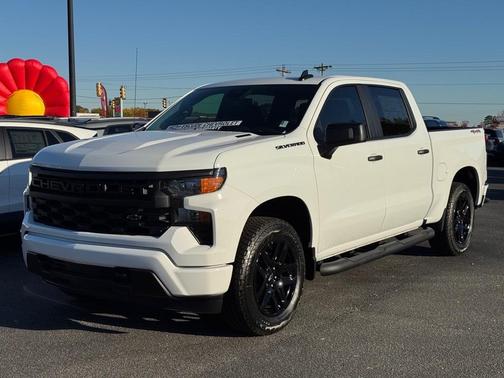 2026 Chevrolet Silverado 1500 Custom