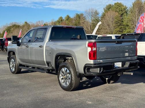 2026 Chevrolet Silverado 2500 Custom