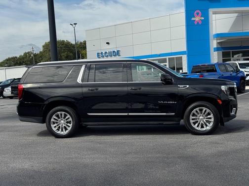 2021 GMC Yukon XL SLT