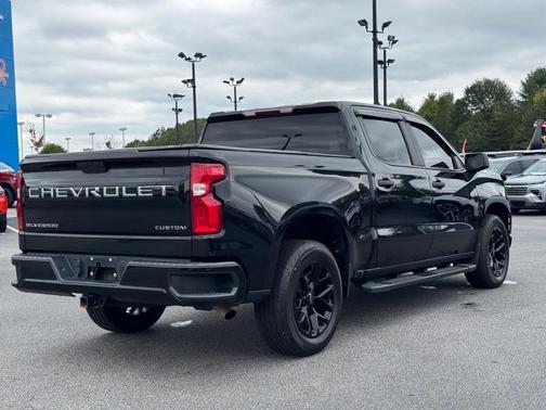 2021 Chevrolet Silverado 1500 Custom