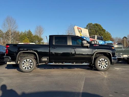 Black 2026 Chevrolet Silverado 2500 LT