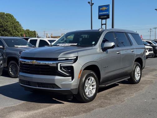 2025 Chevrolet Tahoe LS