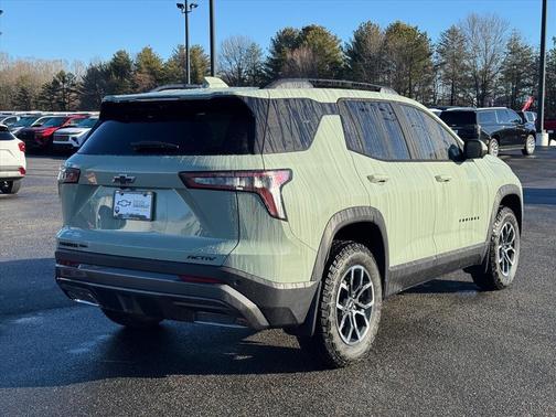 Cacti Green 2026 Chevrolet Equinox AWD ACTIV