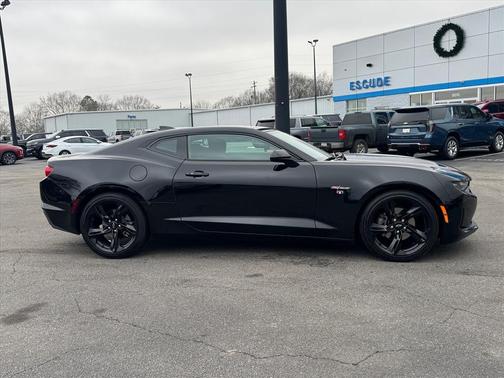 2023 Chevrolet Camaro 1LT