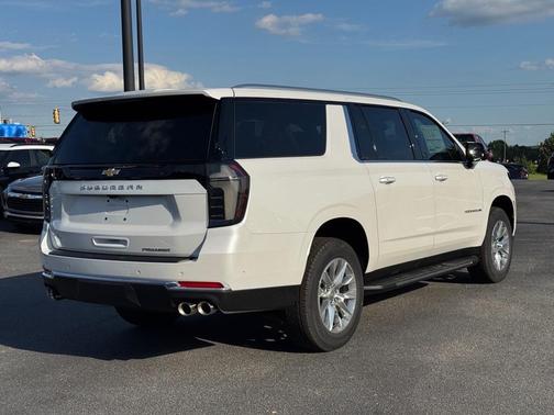 2025 Chevrolet Suburban Premier