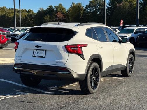 2026 Chevrolet Trax FWD ACTIV