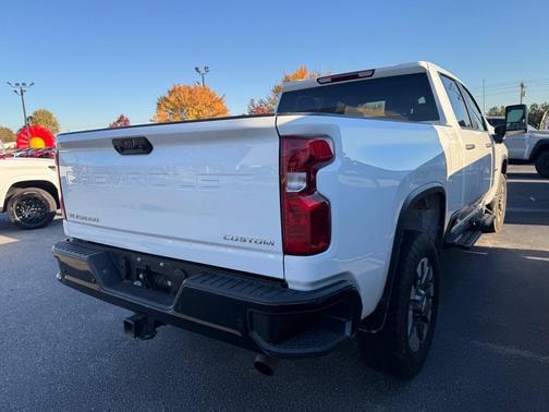 2024 Chevrolet Silverado 2500 Custom