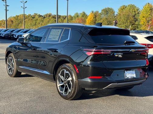 2025 Chevrolet Equinox EV LT