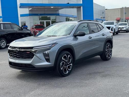 Sterling Gray Metallic 2026 Chevrolet Trax FWD 2RS