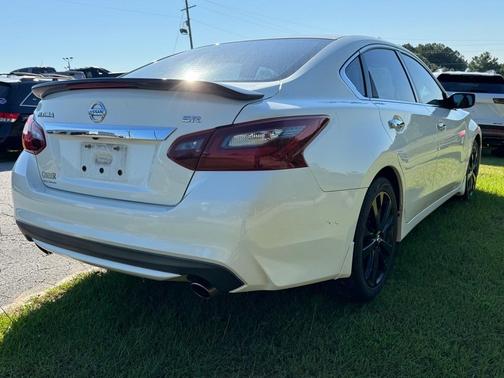 2017 Nissan Altima 2.5 SR