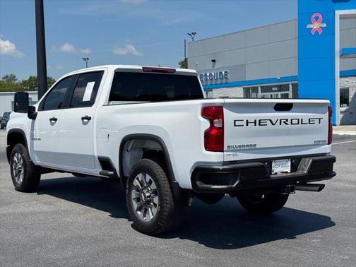2024 Chevrolet Silverado 2500 Custom