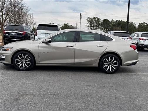 2024 Chevrolet Malibu FWD RS