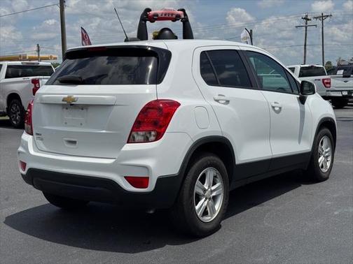 2022 Chevrolet Trax LS