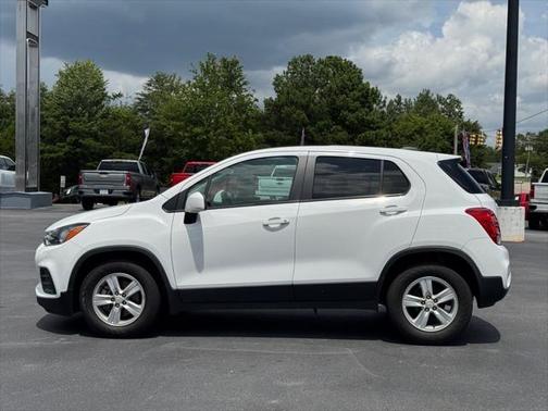 2022 Chevrolet Trax LS