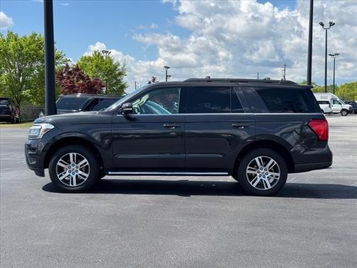 2022 Ford Expedition XLT