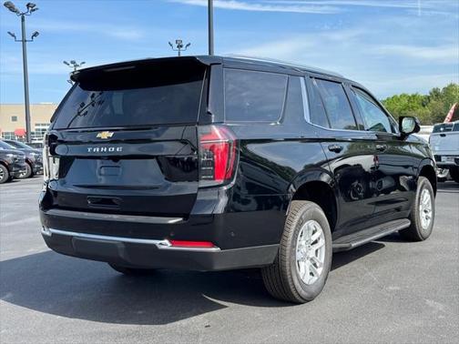 2025 Chevrolet Tahoe LS