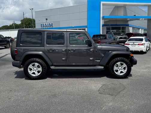 Granite Crystal Metallic Clearcoat 2021 Jeep Wrangler Unlimited Sport
