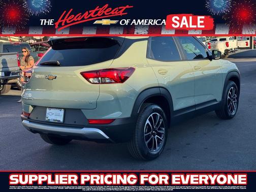 Cacti Green 2026 Chevrolet Trailblazer LT