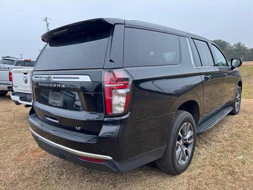 2021 Chevrolet Suburban LT