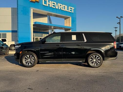 2021 Chevrolet Suburban LT