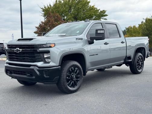 2026 Chevrolet Silverado 2500 Custom