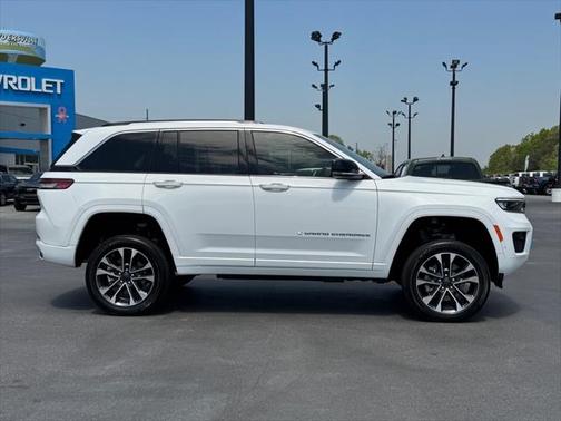 2023 Jeep Grand Cherokee 4xe Overland