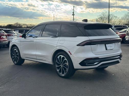 2024 Lincoln Nautilus Reserve