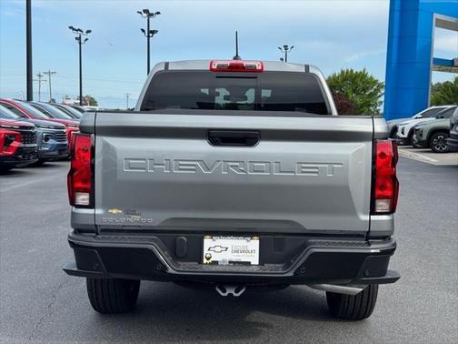2025 Chevrolet Colorado WT
