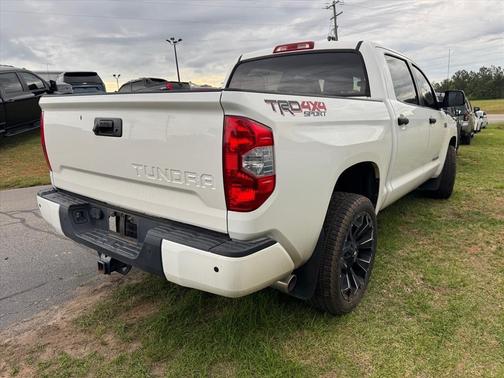 Super White 2019 Toyota Tundra SR5
