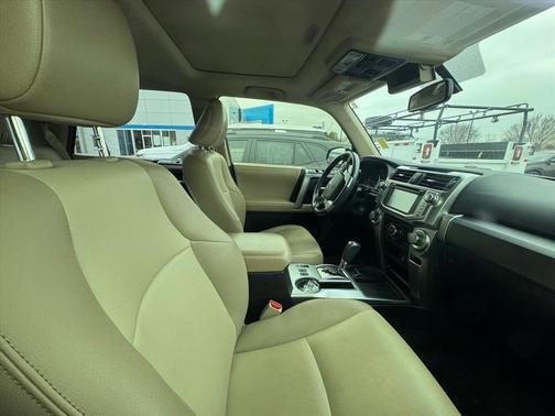 2016 Toyota 4Runner SR5 Premium