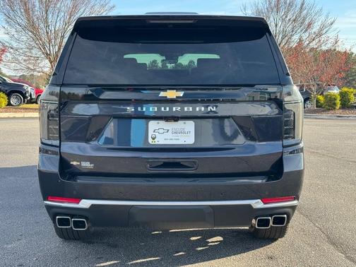 2025 Chevrolet Suburban 4WD High Country