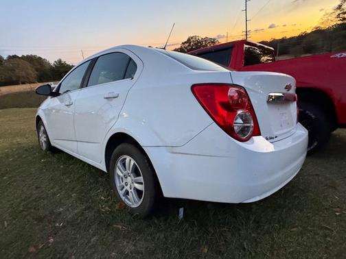 2016 Chevrolet Sonic LT