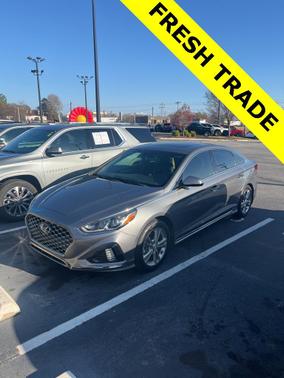 2019 Hyundai SONATA Sport