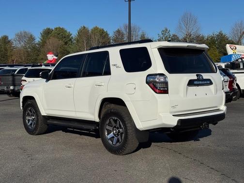 2024 Toyota 4Runner TRD Off Road Premium
