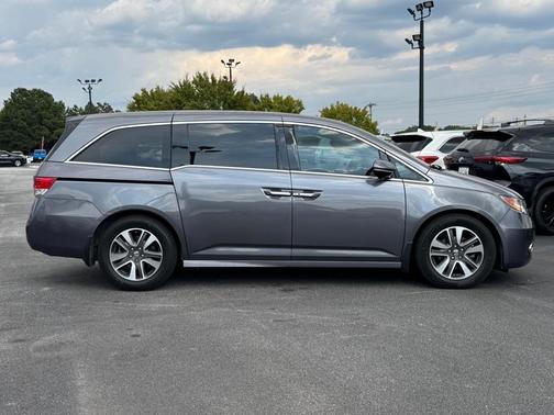 2016 Honda Odyssey Touring