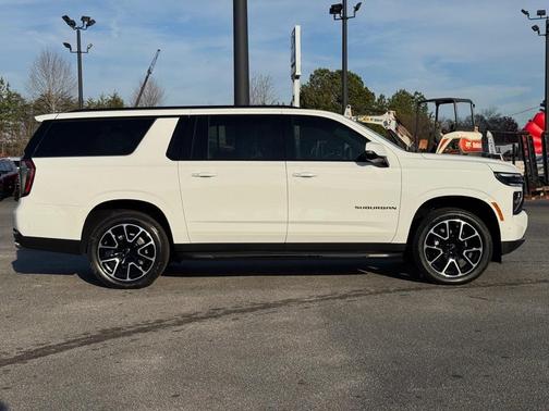 2026 Chevrolet Suburban RST