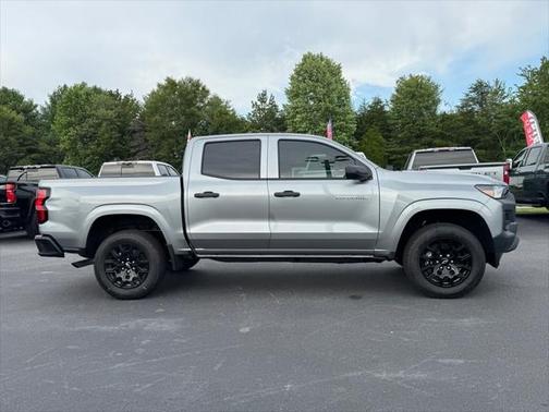 2025 Chevrolet Colorado WT
