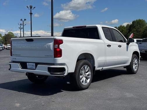 2025 Chevrolet Silverado 1500 Custom